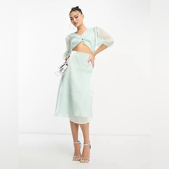 Collective the Label Twist Front Midi Dress in Sage Green - Picture 1 of 4
